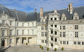 Château Royal de Blois - escalier François I (D. Lépissier )